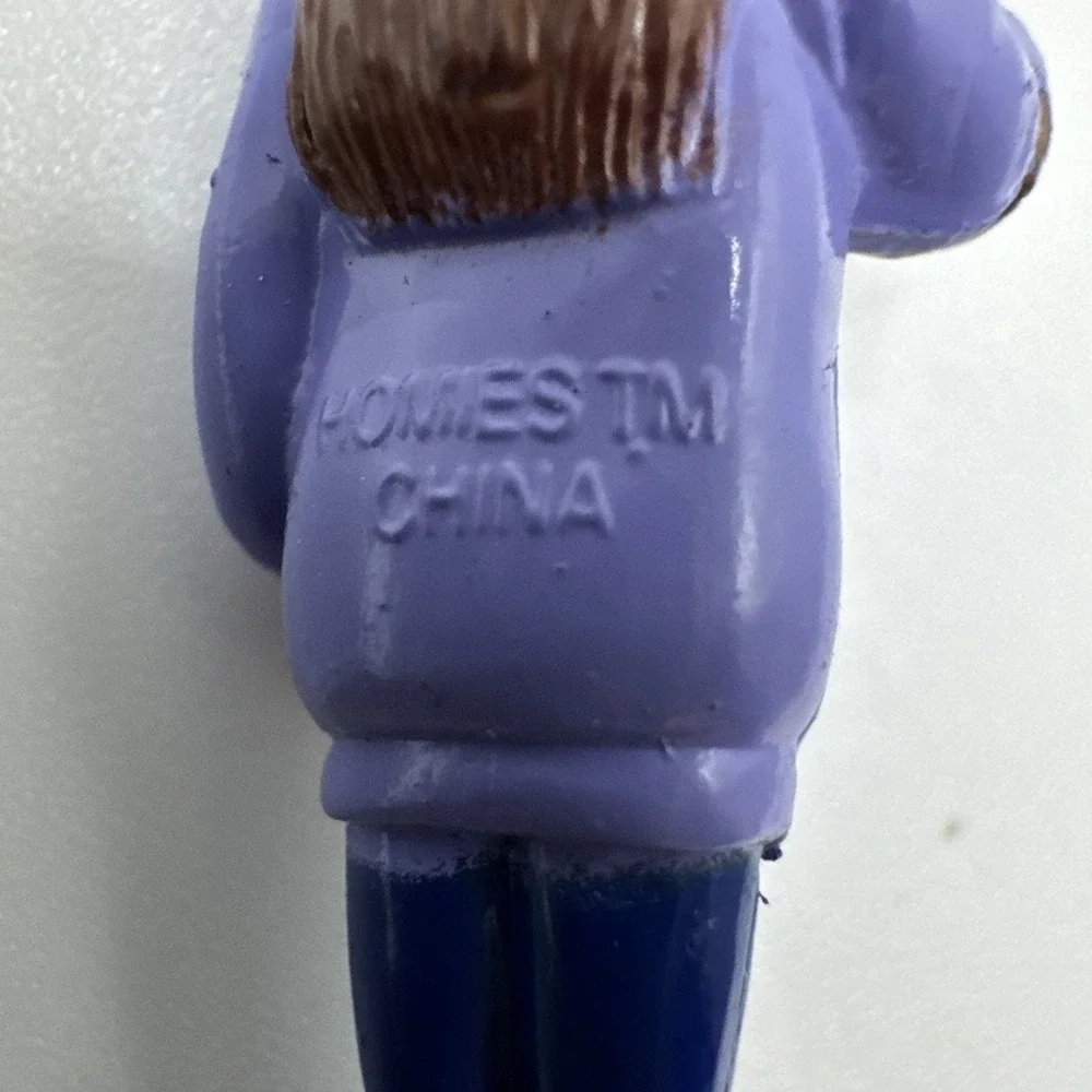 Lil Homies WHISPER GIRL Series 5 Mini Vinyl Figure 1.75